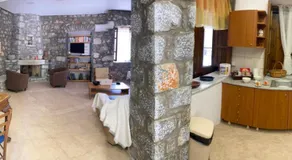 Mani Spot in Stavri - Image 2