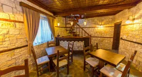 Heraklis Hotel - Image 4