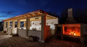 Petra Leccese - Art & Design B&B with Pool - Image 4