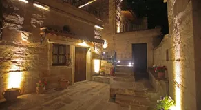 Tulip Cave Suites - Image 5