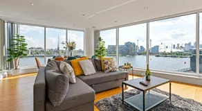 Spacious Excel London Apartment with Balcony, River View and Parking Sleeps 8 - Image 2