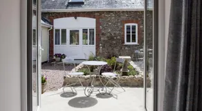 Mincombe Barn Bed & Breakfast - Image 5
