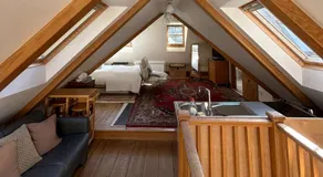 1 Bed Suite - Sleeps 2 Patio Parking & Wifi - Image 2
