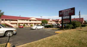 Welcome Everett Inn - Image 3