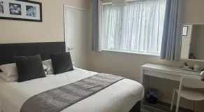 Alder Lodge - Image 4