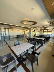 Star Queen Hotel - Image 2