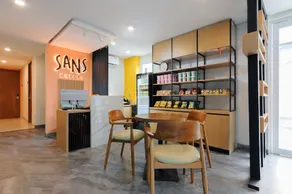 Sans Hotel Pesona Bekasi - Image 3