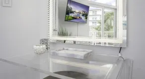 The Oasis - Image 2