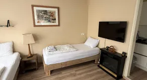 Studio Huzur - Image 2