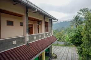 RedDoorz near Lokawisata Baturaden - Image 4