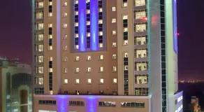Holiday Bahrain Hotel - Image 2