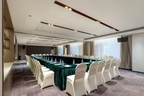Merlinhod Hotel (Guangzhou Panyu Zhanglong Wanbo Center) - Image 5
