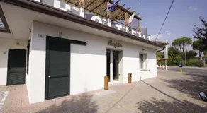 Hotel Paradise Airport - Image 5