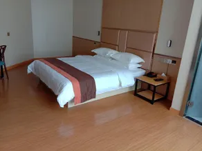 Jun Hotel Jiangsu Zhenjiang Runzhou District Railway Station North Square - Image 4
