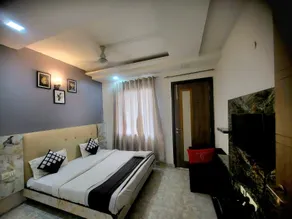 Ghoomle Season Rooms Grand - Image 2
