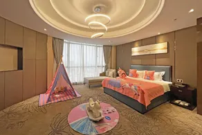 Fuao Holiday Hotel - Image 2
