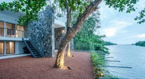 AJ Villa - Image 3