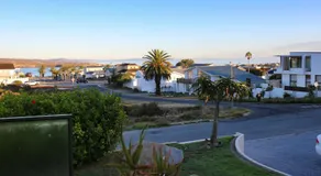 Dasklip, Langebaan, 8-sleeper - Image 5