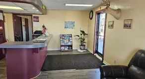 Executive Inn - Image 3