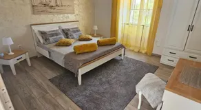 Sunny Hill - Image 2