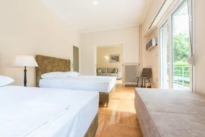 Victoria Familia Apartments - Image 2