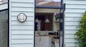 Stylish Boatwright Cottage moments from beach by Whitstable-Holidays - Image 4