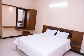 Hotel Brahmand - Image 3