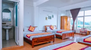 ĐỨC TUÂN Hotel - Eco Stay - Image 2