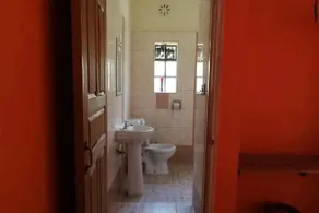 Genesis Guest House - Image 4