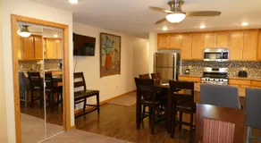 Red Wing Motel - Image 4