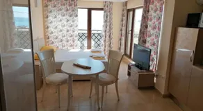 Golden Dunes Primorsko Apartments - Image 4