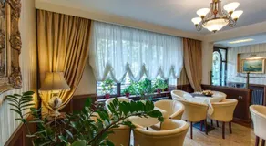 Vila Paris Boutique Hotel - Image 2