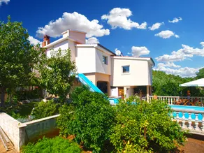 Apartment 811 - Image 5