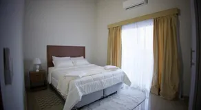 Executive House 3BR Luque Near the Airport - Image 2