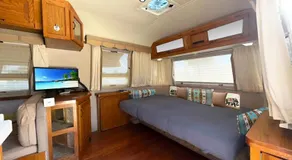 Retro Star-Wagon, Ocean View at Studios - Image 2