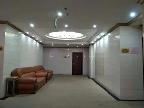 Xingshun Business Hotel - Image 4