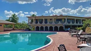 Cortsland Hotel - Image 2