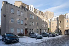 Luxury 1BR Central Apartment on Rose Street - WiFi - Image 4