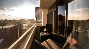 Lira Holiday Apartments - Image 3