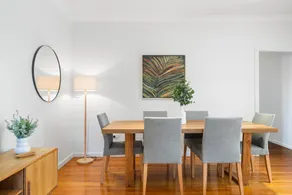 Bright 3-Bed with Garden by Banks Street Reserve - Image 4