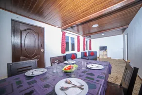 Hillcroft Bungalow - Image 2