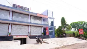 OYO 700188 Anaya Hotel - Image 4