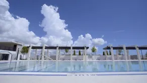3B-2B in Resort style community- Prime Miami Spot - Image 4