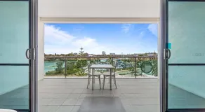 5 Star Mandurah Beach Exclusive Apt - Image 5