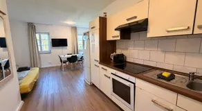 Große Apartments mit Einzelbetten Ideal für Teams & Gruppen Köln - Image 2