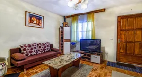 Guest House Vila Djokic - Image 2
