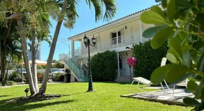 B01 Minutes from the beach Studio Midtown Wynwood - Image 3