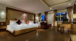 Eliana Ruby Hotel & Travel - Image 2