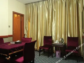 Zhongshan Business Hotel - Image 2