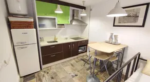 Victoria & Olivar - Image 5